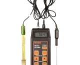 Hanna HI-8424 Portable pH Meter